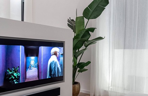 Rome City Centre Apartment | Magnificent apartment in XVI century building.