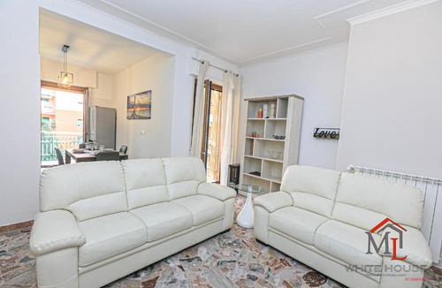 Sestri Ponente Apartment | Magnolia house 3 bedrooms and 3 private Parking By ML WHITE HOUSE