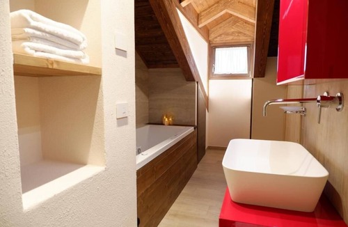 Etroubles Hotel | Maison Bertin