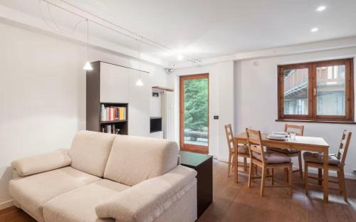 Pallusieux Apartment | Maison des Alpes vicino alle Terme e a Courmayeur