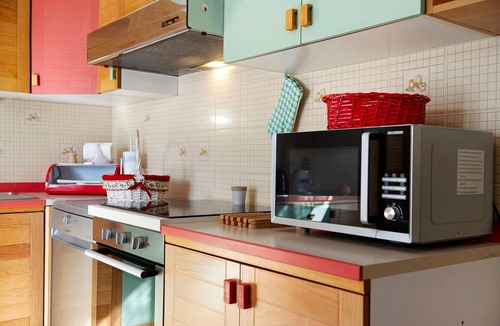 Issogne Apartment | Maison Lorent Apartment with Mountain View, Balcony and Wi-Fi