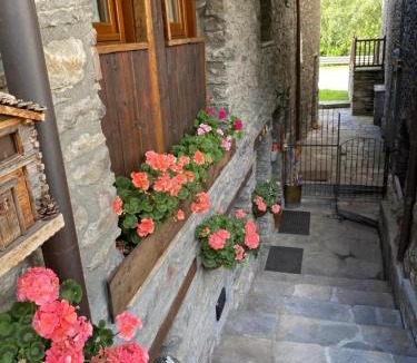 Pre-Saint-Didier Apartment | Maison Maribel