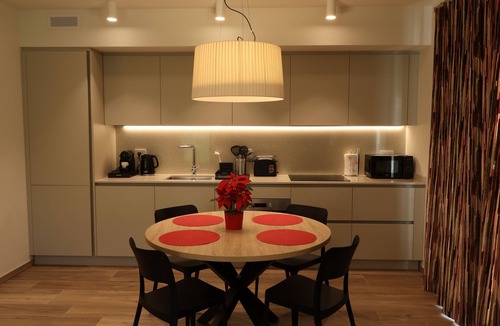 Aosta Apartment | [Maison Miravalle] WiFi | Parcheggio | Giardino