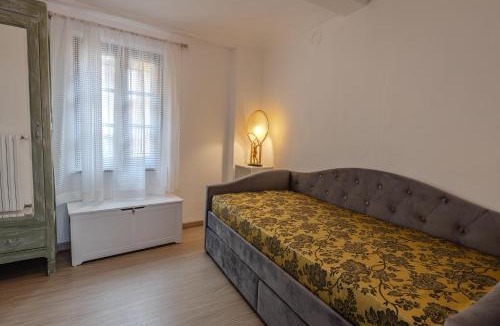 Neive House | Maison Orange - Dimora nelle Langhe