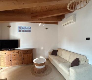 Baggio Apartment | Maison Parco delle Cave - Bisceglie M1 & San Siro
