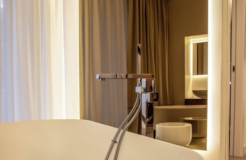 Historical Center Hotel | Mamalu - Corso Umberto