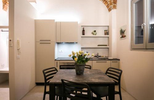 Casale Monferrato Apartment | MAMELI PREMIUM by IDEA MONFERRATO sas