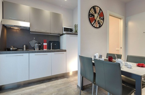 Santa Croce Apartment | Mamo Florence - Dante & Virgilio Apartments