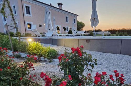Monsano Villa | Manor in Marche near Adriatic Beaches