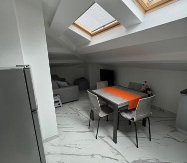 Tortoreto Lido Apartment | Mansarda al mare