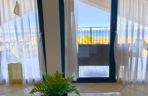 Giulianova Apartment | Mansarda VISTA WOW - Fronte mare con posto auto