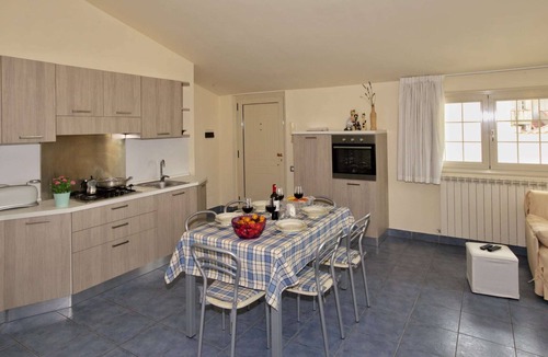 Case Alte Villa | Mansion in Case Alte with Pool & Garden