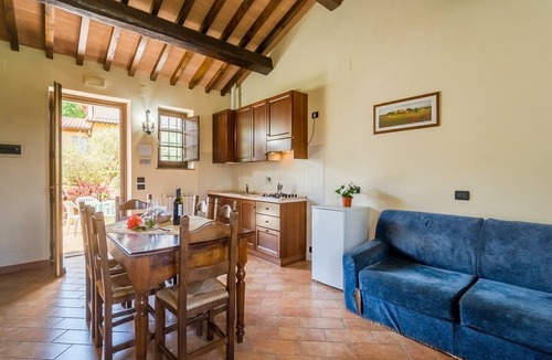 Ramazzano Villa | Mansion in Perugia with Pool & Sauna