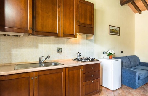 Ramazzano Villa | Mansion in Perugia with Pool & Sauna