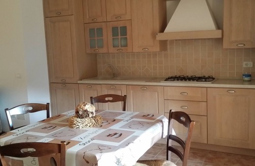 Buriano House | Maremma Charm: 2 Bathrooms, AC & WiFi 15' from Castiglione della Pescaia