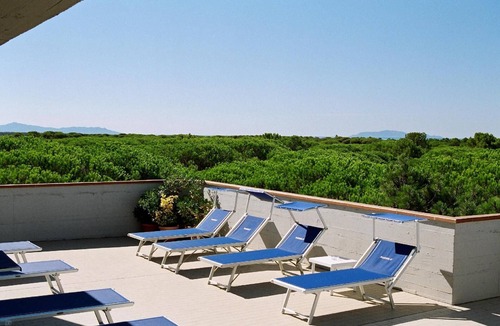 Principina a Mare Apartment | Mareblù' Apartment with Jacuzzi