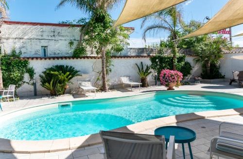 Paestum House | Marechiaro Pool & Restaurant