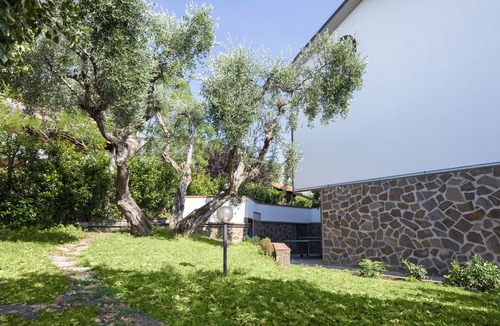 Zona 167 Scarlino Apartment | Maremma apartment with panoramic sea view, pets allowed