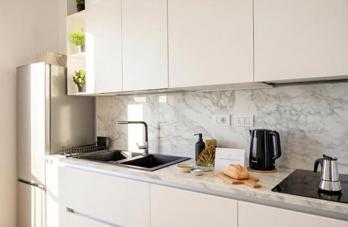Torre a Mare Apartment | MareVista - Private Garden & Parking