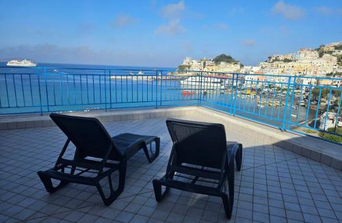 Ponza Apartment | Maridea -Mascalzone Latino