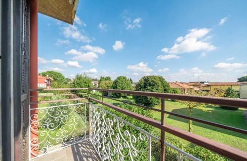 Somma Lombardo Apartment | Marilyn&Einstein - Modern and Cozy Apartments