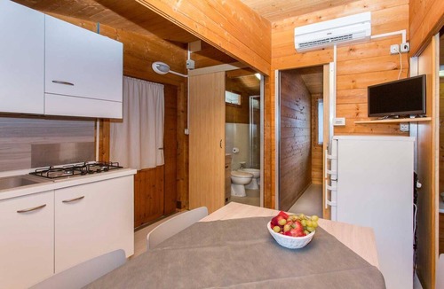 Porto Corsini House | Marina Romea Camping Village: Comfort Chalet for 4 People