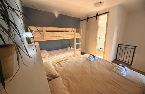 Castel San Vincenzo House | MarLee Lake Home