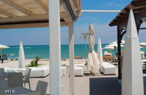 Marotta Apartment | Marotta, 50 mt dal mare, Aria condizionata, Wi-Fi veloce gratuita, parcheggio, 2 camere, 6 letti,