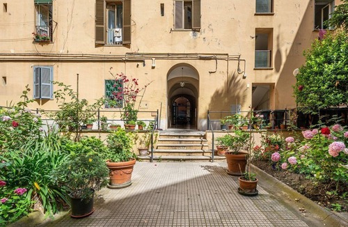 San Lorenzo Apartment | Marsi sunny studio