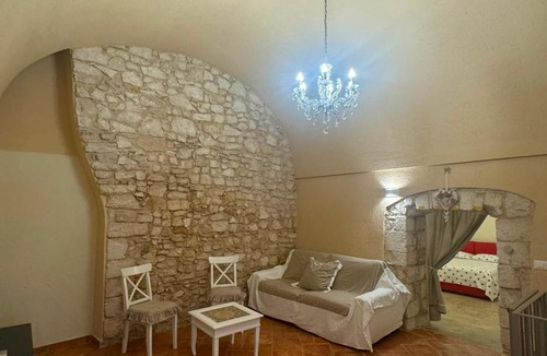 Molfetta Apartment | MaryClouBert-Home