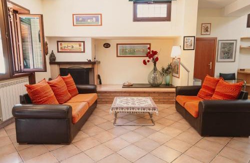 Ronciglione Apartment | Masaya house