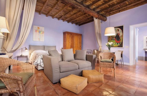 Navona Apartment | Matisse, charming, relaxing and quiet in the heart of Roma