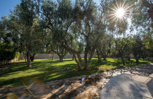 Mattinata House | "melograno" Holiday Home With Swimming Pool and Private Beach
