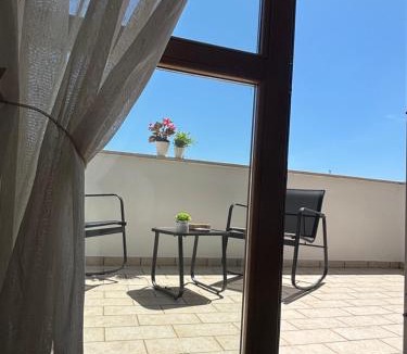 Bellona House | MIALLEGRA Guest House