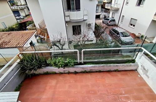 Tortoreto Lido Apartment | Miki1 - con piscina e campo da tennis