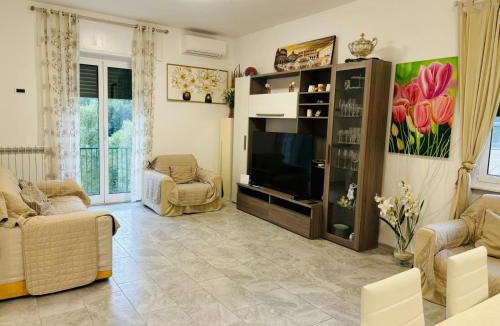 Isola del Cantone House | Milky's House