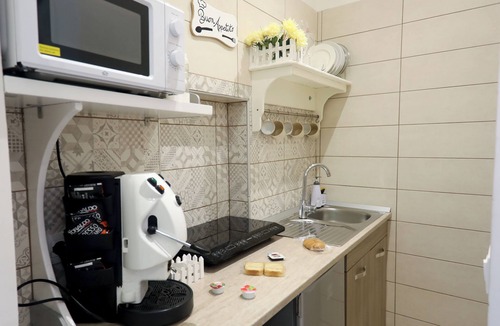 Naples Apartment | Milù holiday house, wonderful house just minutes from the station and airport