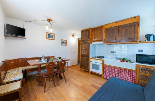 Sauze d'Oulx Apartment | Miramonti 21 Ski In - Ski Out