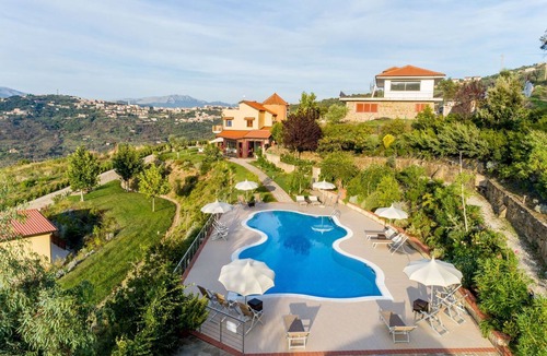 Laureana Cilento House | mit Aussicht und Pool by Interhome