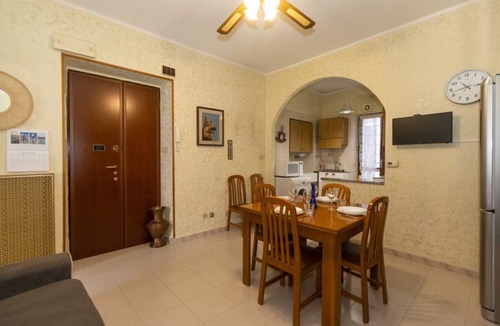 Parella Apartment | MM Massaua Apartment - w/two Balconies
