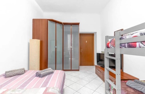 Turro Apartment | MO109 [Loreto-Cathedral] Large