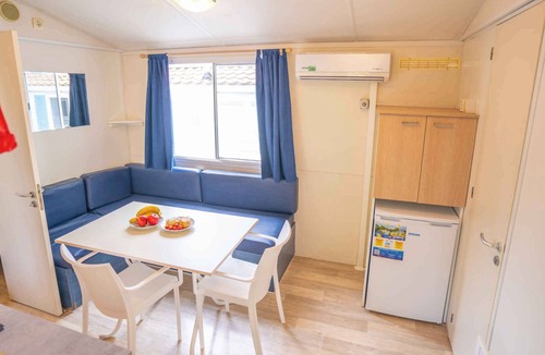 Sesto Calende House | Mobilehome with air conditioning, terrace and pool