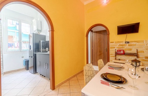 Lagaccio Apartment | Modern and spacious apartment perfect for 4 people is located right above the famous Historic Center of Genoa, the largest in Europe. We are just 7 minutes from the Porto Antico and 4 minutes from Genova Principe station.By staying here, you will have th