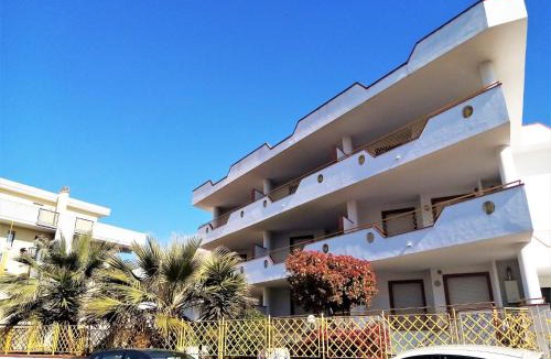 Villa Rosa Apartment | Modern Apartment at Villa Rosa di Martinsicuro near Sea