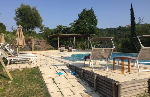 Monterubbiano Apartment | Modern countryhouse! Pool, big terrace & views - mountains & sea - for families!