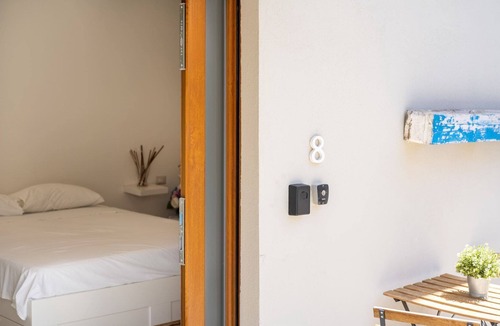 Strongoli Apartment | Modern suite 30 mt to the sea