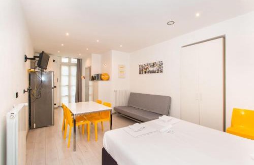 Vanchiglia Apartment | Mole Antonelliana & Royal Gardens Cozy Studio