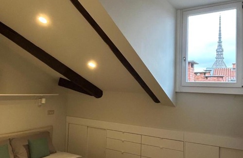 Historic Centre Apartment | MoleVibes, Mansarda Panoramica - Piazza Vittorio
