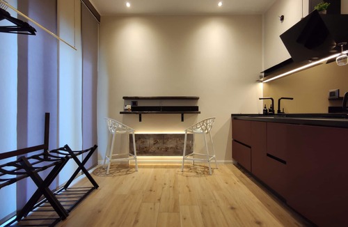 Municipio 2 Apartment | Moma - Design Smart Rooms - Bari Central Station