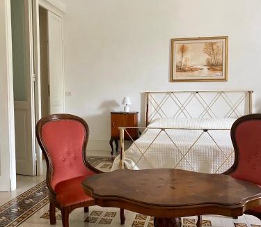 Murat Town Bed & Breakfast | Monfort Club B&B